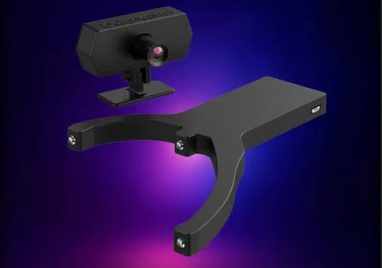DelanClip Fusion Pro infrared emitter and DelanCam1 tracking camera