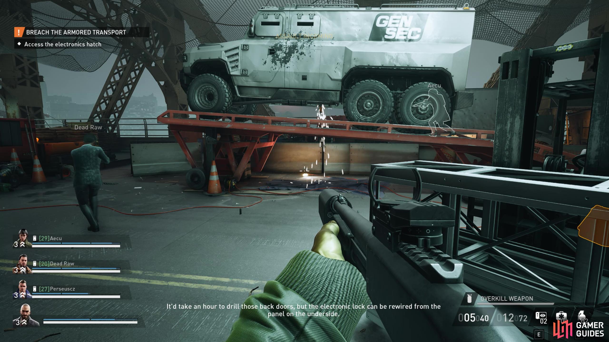 Players breaching an armoured delivery van in Payday 3